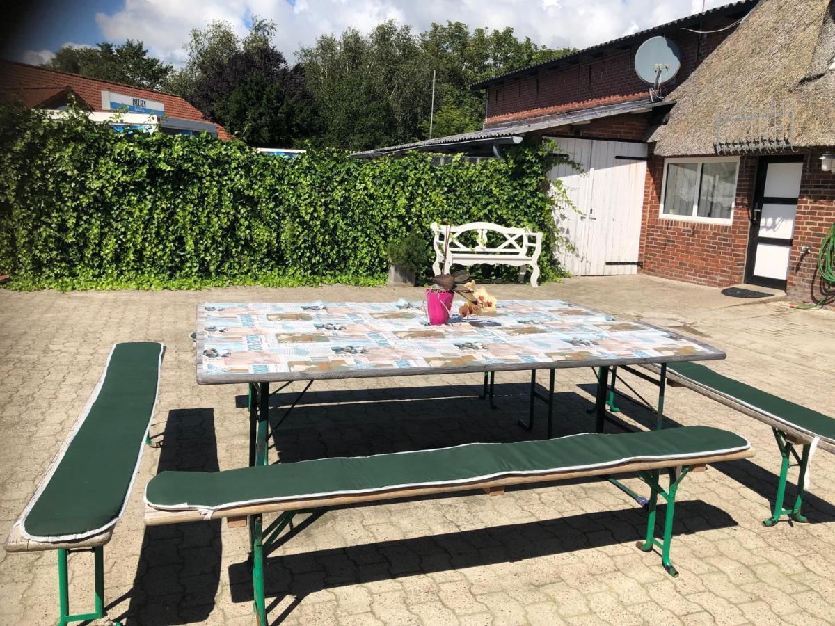 Grosszuegiges Reetdachhaus An Der Nordsee Langenhorn Bagian luar foto